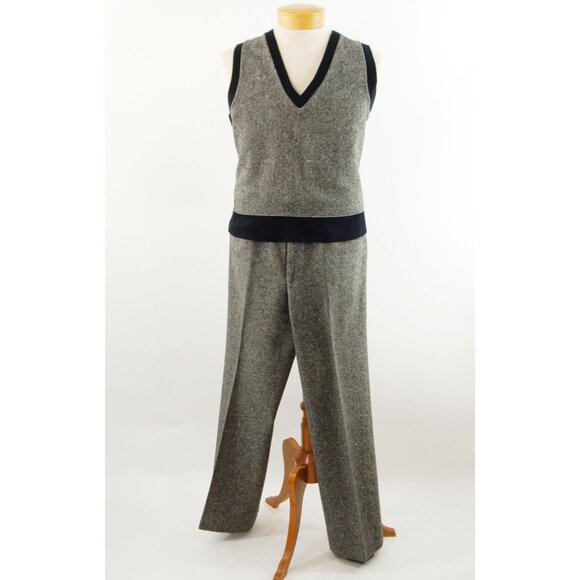 1970s men's tweed suit with elbow patches three piece suit with sweater vest - Picture 6 of 10